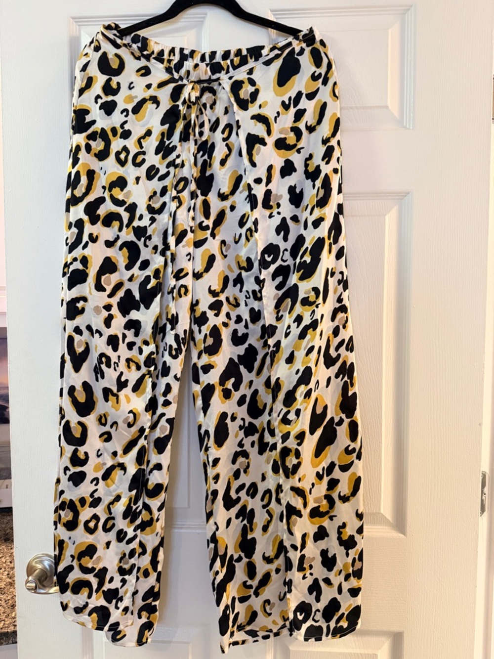 FAVLUX Leopard-Print Wide Leg Pants - Black & Gold